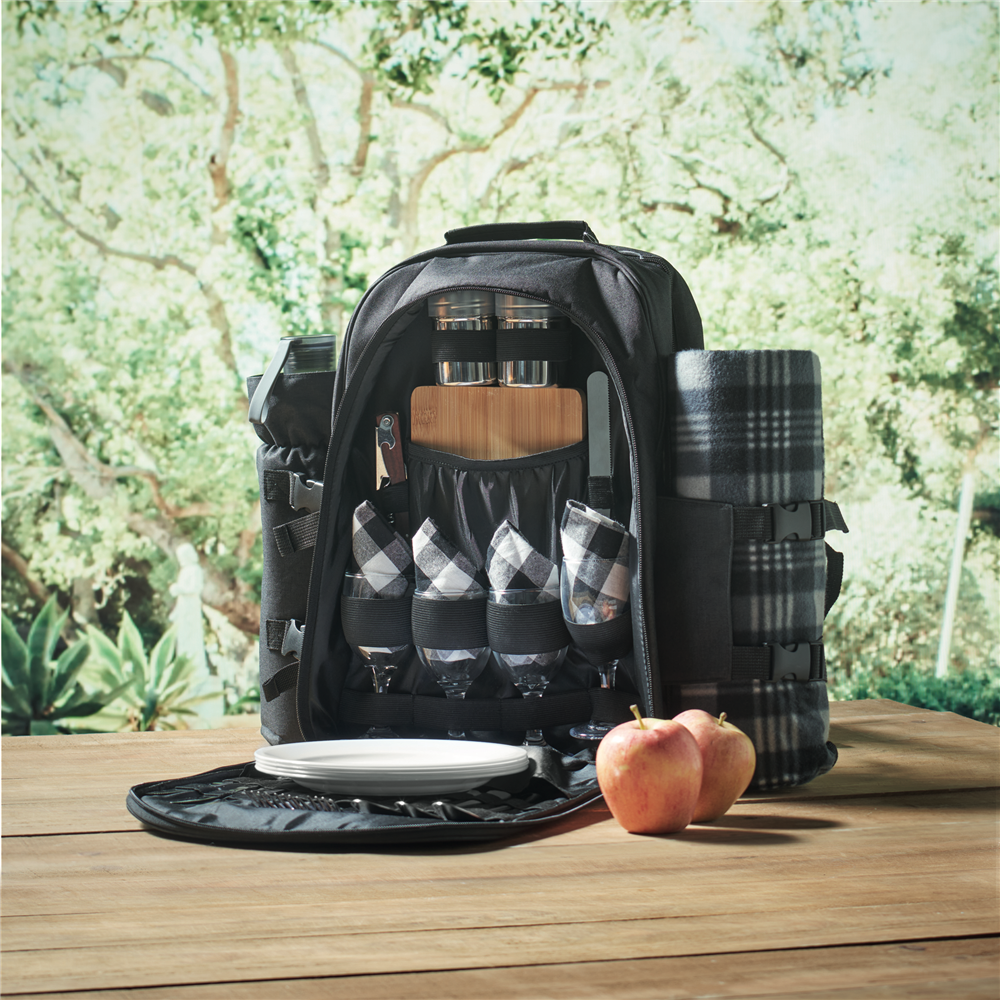 4-Person Picnic Backpack_BLACK_DETAILEDIMAGE_front_6
