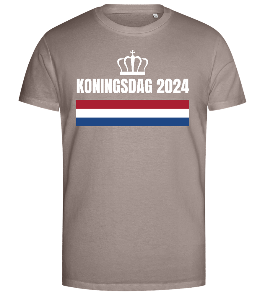 Kingsday Flag Design - Premium men's close fitting t-shirt_CHARCOAL CHIN_front