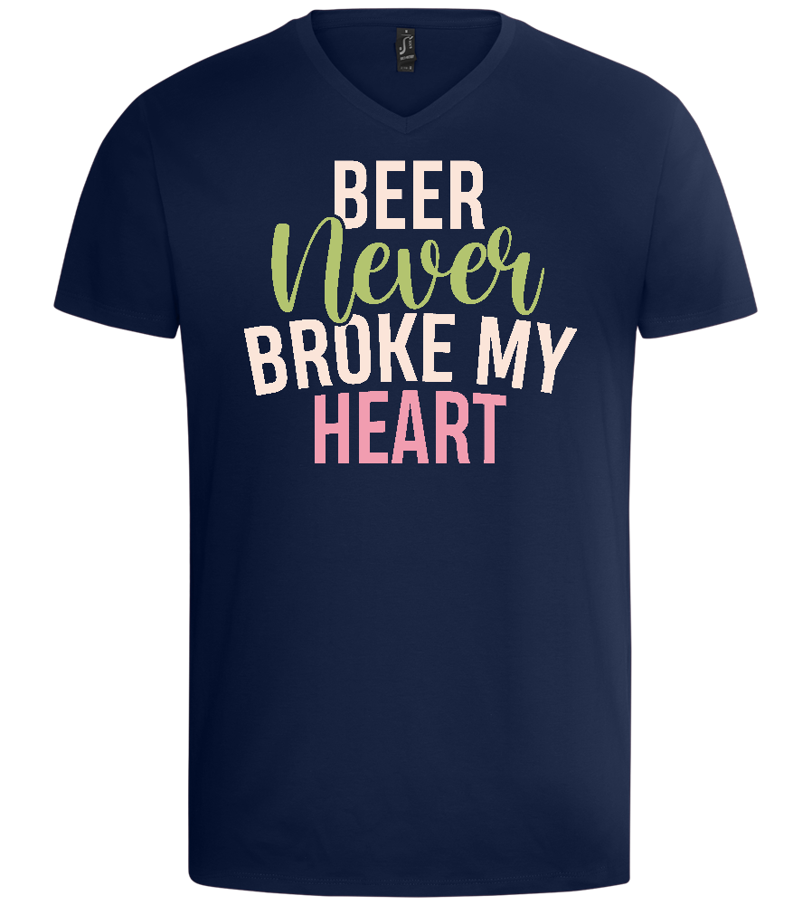 Never Broke My Heart Design - Basic men's v-neck t-shirt_MARINE_front