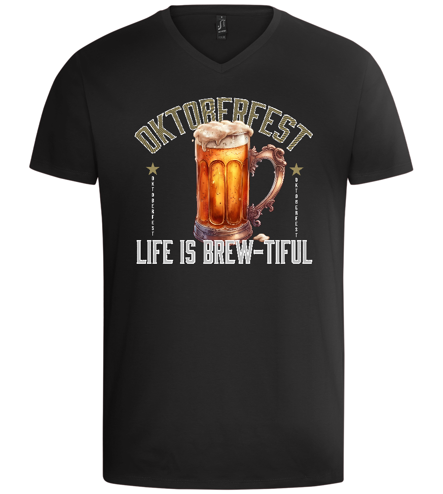 Life is Brew-tiful Design - Basic men's v-neck t-shirt_DEEP BLACK_front