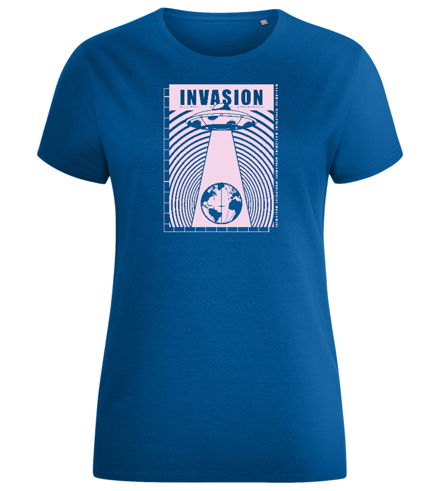 Invasion Ufo Design - Comfort women's fitted t-shirt_ROYAL_front