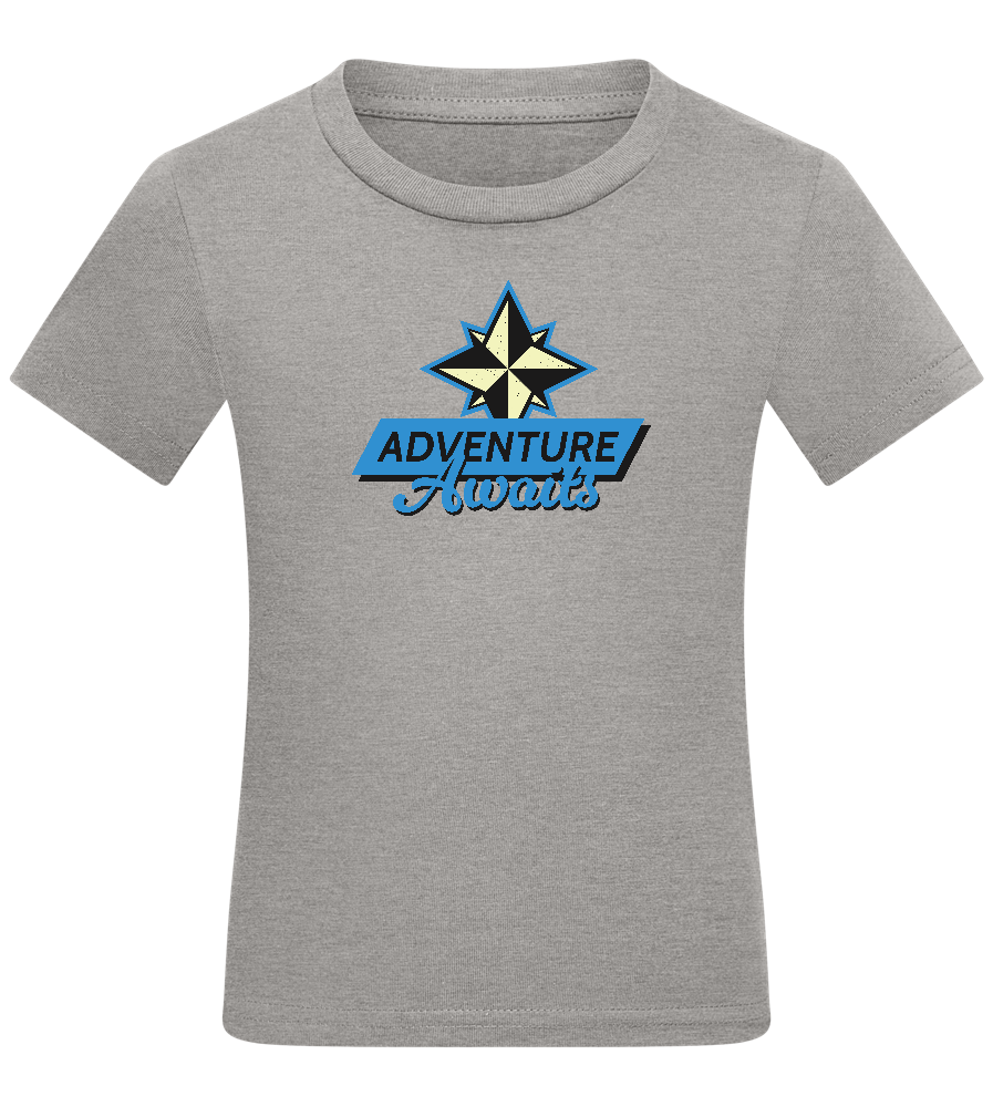 Adventure Awaits Design - Comfort kids fitted t-shirt_ORION GREY_front