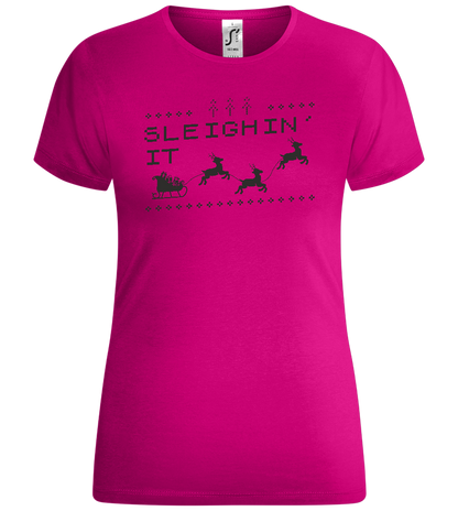 Sleighin' It Christmas Design - Comfort women's t-shirt_FUCHSIA_front