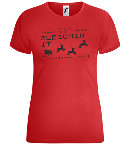 Sleighin' It Christmas Design - Comfort women's t-shirt_RED_front