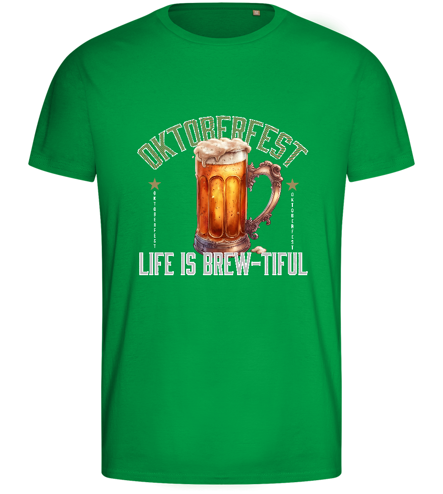 Life is Brew-tiful Design - Basic men's fitted t-shirt_MEADOW GREEN_front