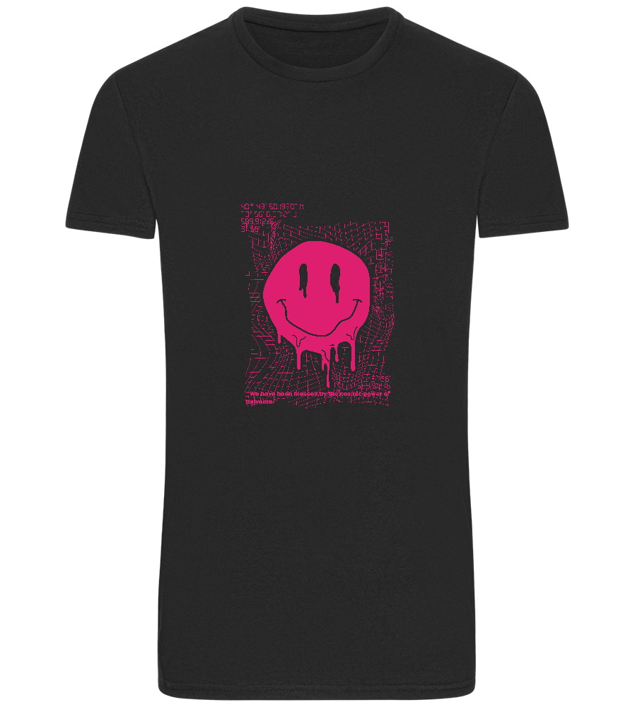 Distorted Pink Smiley Design - Basic Unisex T-Shirt_DEEP BLACK_front