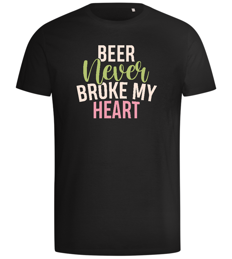 Never Broke My Heart Design - Comfort men's t-shirt_DEEP BLACK_front