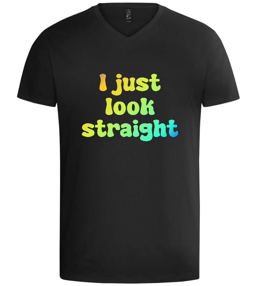 I Just Look Straight Design - Basic men's v-neck t-shirt_DEEP BLACK_front