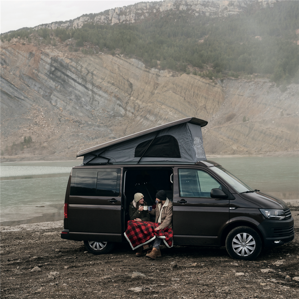 Sherpa Fleece Blanket with RPET Carry Handle_RED_DETAILEDIMAGE_front_5