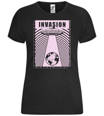 Ufo Invasion Design - Comfort women's t-shirt_DEEP BLACK_front