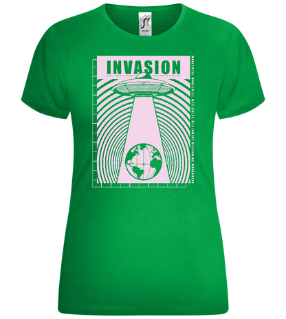 Ufo Invasion Design - Comfort women's t-shirt_MEADOW GREEN_front