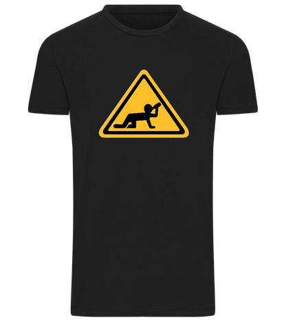 Drunk Warning Sign Design - Comfort men's t-shirt_DEEP BLACK_front