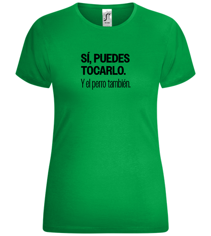 Puedes Tocarlo Design - Comfort women's t-shirt_MEADOW GREEN_front