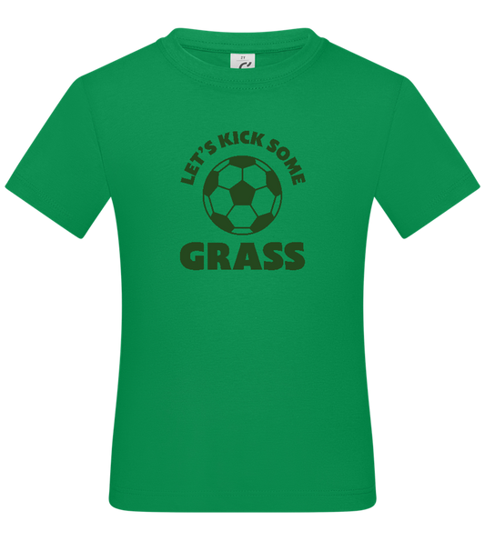 Let's Kick Some Grass Design - Basic kids t-shirt_MEADOW GREEN_front