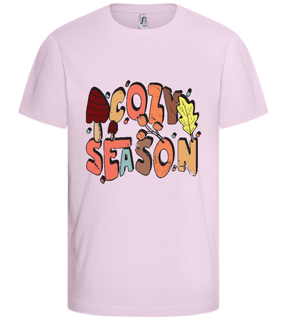 Cozy Season Design - Basic kids t-shirt_LIGHT PINK_front