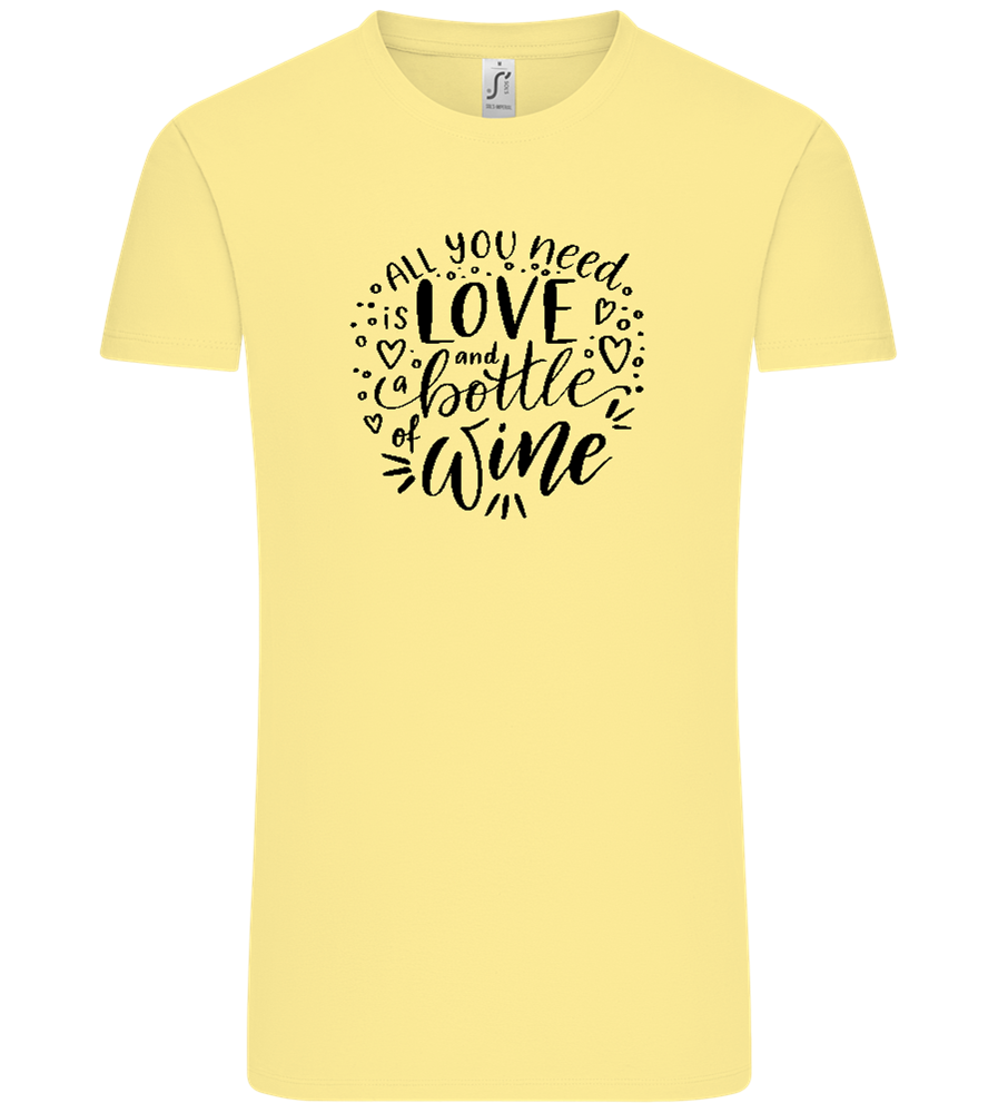 Love And Wine Design - Comfort Unisex T-Shirt_AMARELO CLARO_front