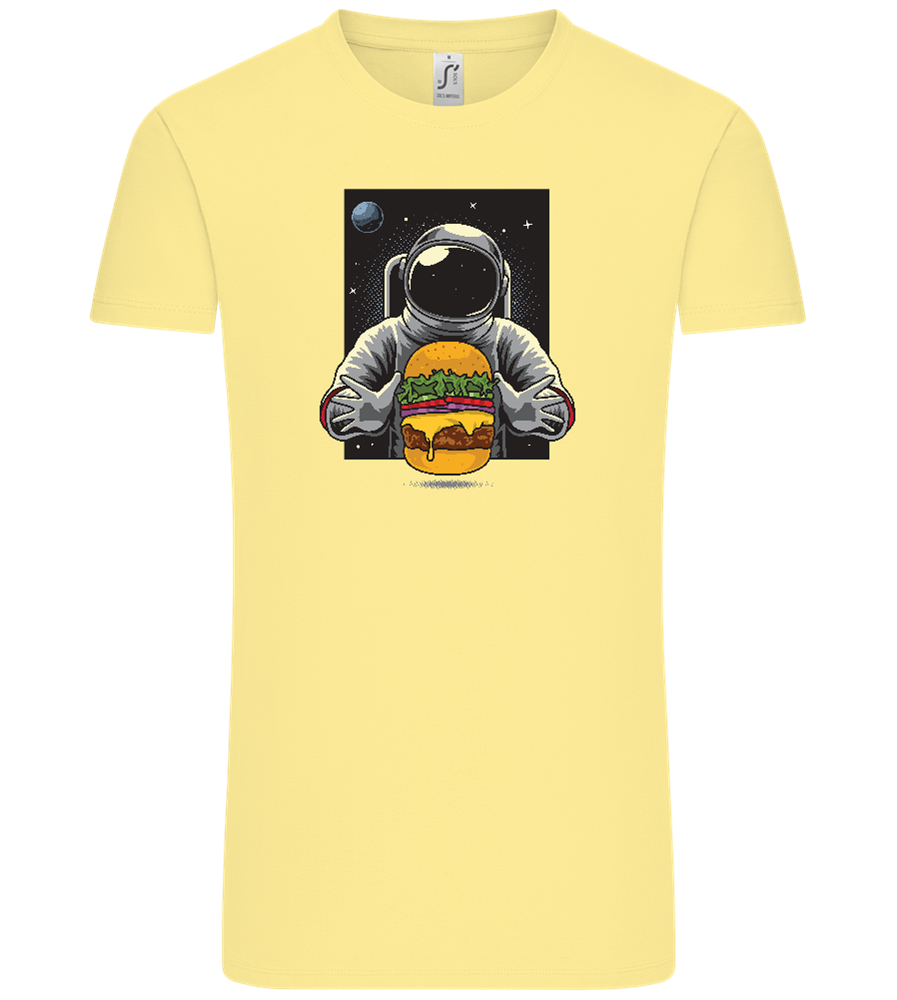 Spaceman Burger Design - Comfort Unisex T-Shirt_AMARELO CLARO_front