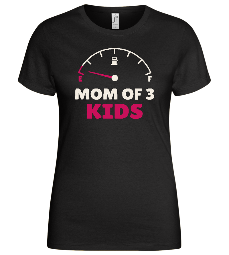 Mom of 3 Kids Design - Basic women's t-shirt_DEEP BLACK_front