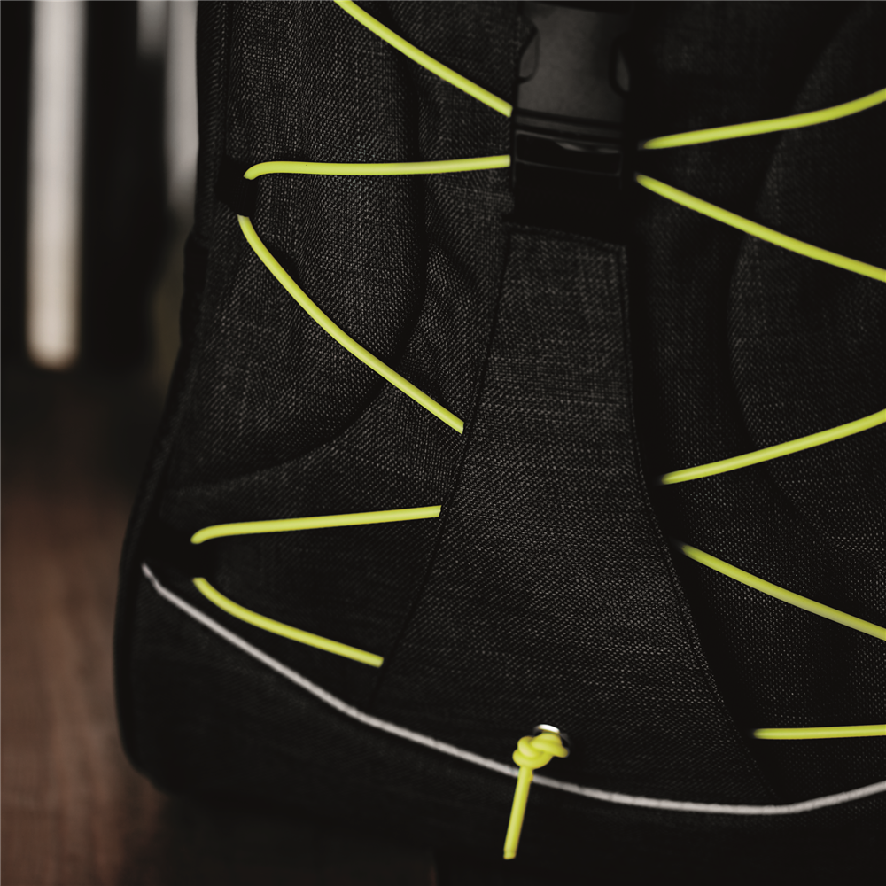 Glow-in-the-Dark Backpack_GREEN_DETAILEDIMAGE_back_2