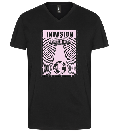 Invasion Ufo Design - Premium men's v-neck t-shirt_DEEP BLACK_front