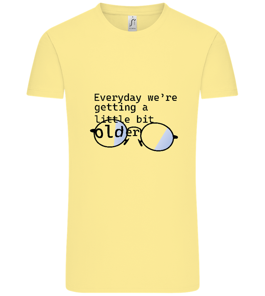 Reading Glasses Design - Comfort Unisex T-Shirt_AMARELO CLARO_front