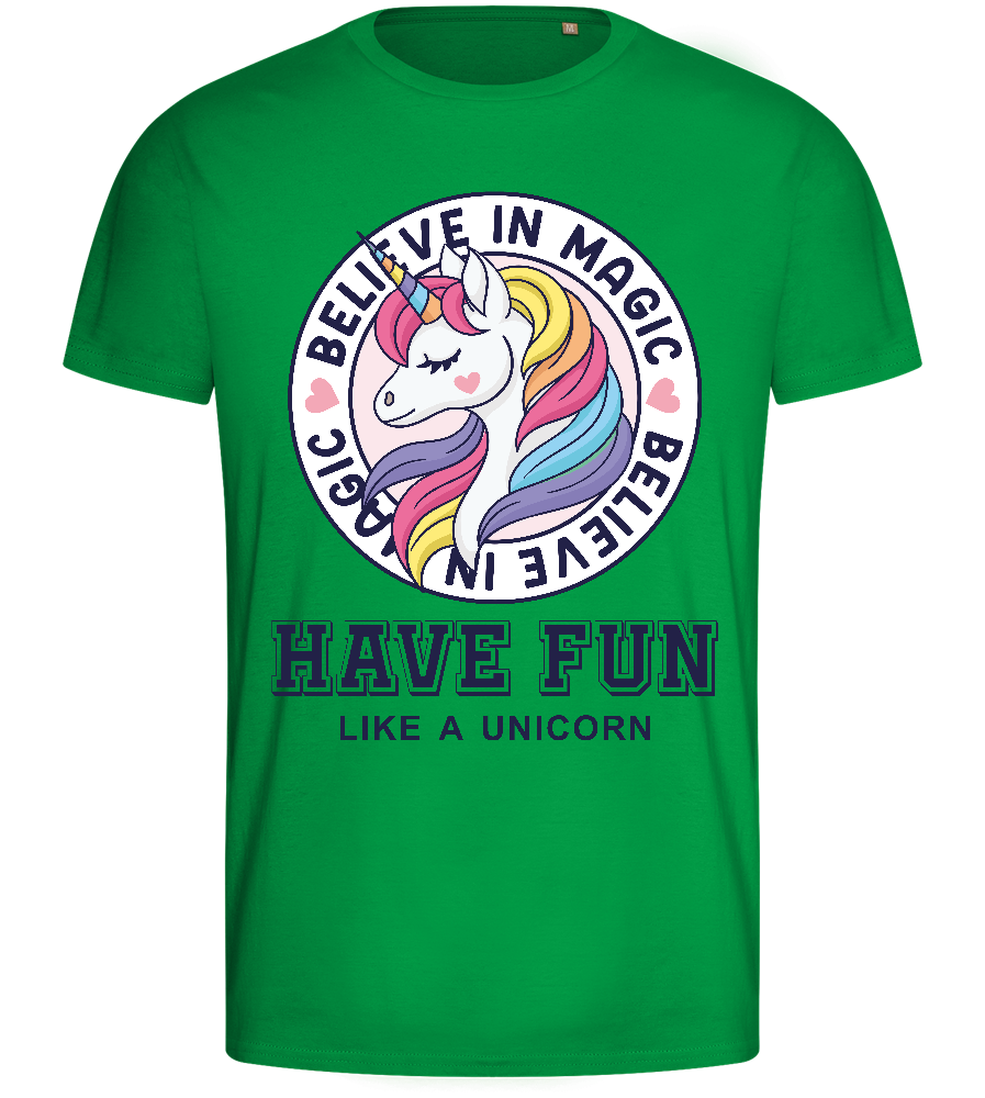 Believe in Magic Unicorn Design - Basic men's fitted t-shirt_MEADOW GREEN_front