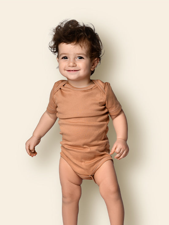 Personalized bodysuits for babies