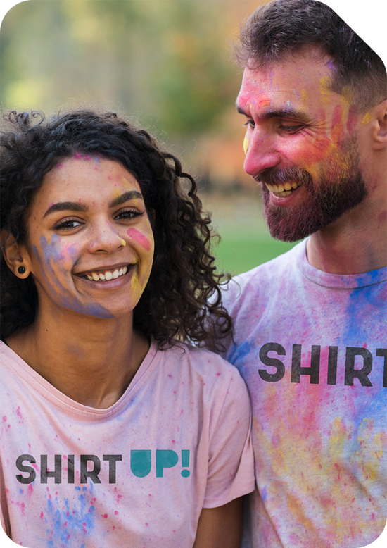 Crea il tuo abbigliamento personalizzato per eventi culturali con ShirtUp!