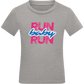 Run Baby Run Design - Comfort kids fitted t-shirt_ORION GREY_front