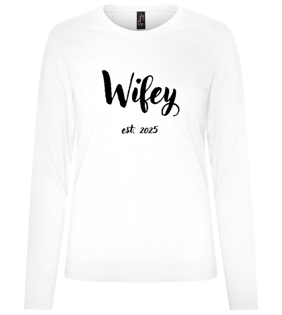 Wifey 2025 Design - Premium Women´s long sleeve t-shirt_WHITE_front
