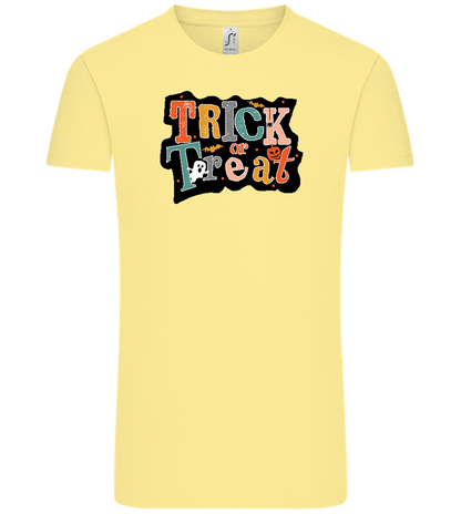 Spooky Trick or Treat Design - Comfort Unisex T-Shirt_AMARELO CLARO_front