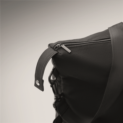 Weekend Bag in Recycled Material_BLACK_DETAILEDIMAGE_back_1