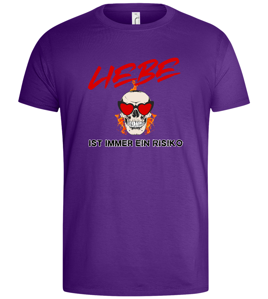 Liebe Ist Ein Risiko Design - Basic men's t-shirt_DARK PURPLE_front