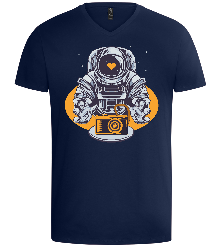 Spaceman Camera Design - Basic men's v-neck t-shirt_MARINE_front