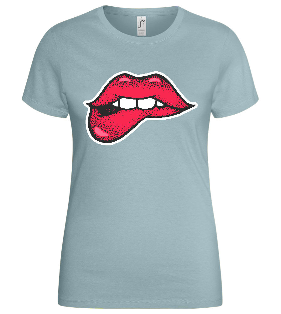 Lip Bite Design - Basic women's t-shirt_PURE GRAY_front