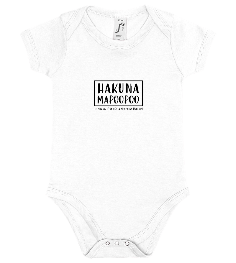 Hakuna Mapoopoo Design - Baby bodysuit_WHITE_front