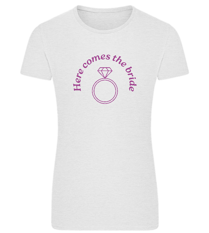 Here Comes the Bride Design - Comfort women's fitted t-shirt_VIBRANT WHITE_front