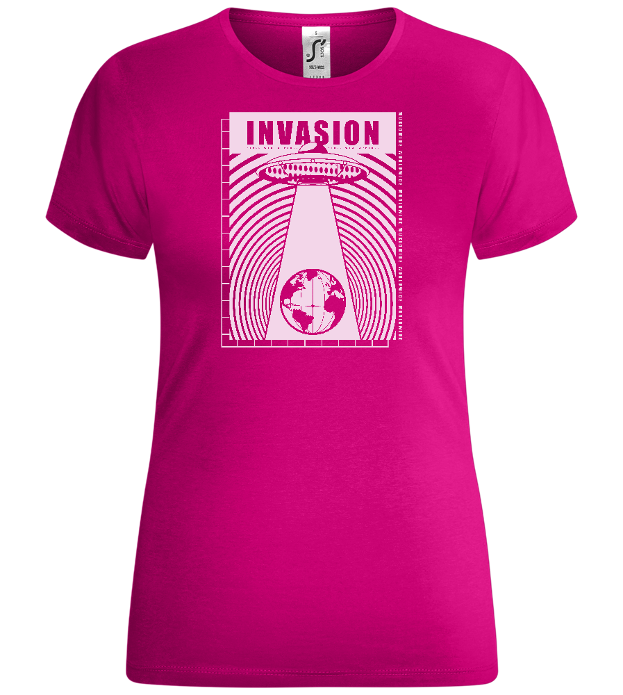 Invasion Ufo Design - Comfort women's t-shirt_FUCHSIA_front