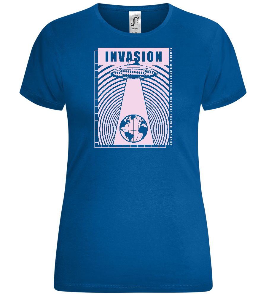 Invasion Ufo Design - Comfort women's t-shirt_ROYAL_front