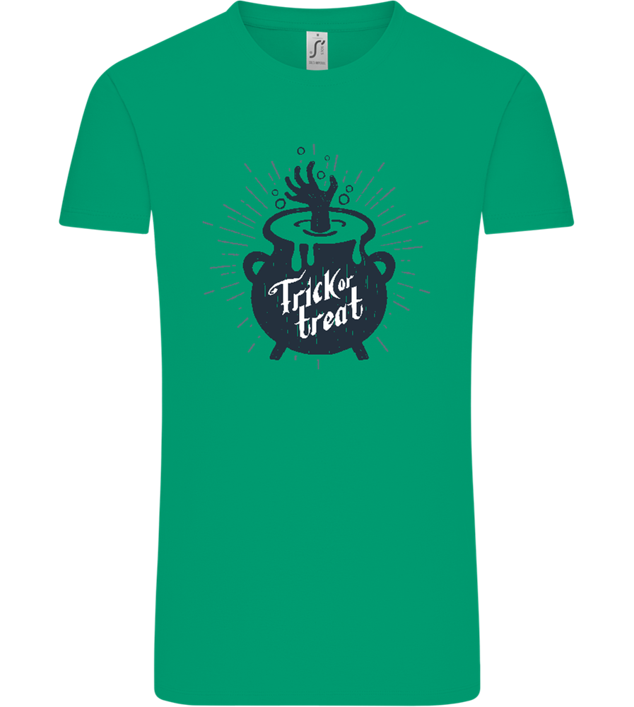 Trick or Treat Cauldron Design - Comfort Unisex T-Shirt_SPRING GREEN_front