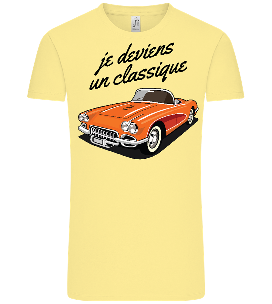 Becoming A Classic Design - Comfort Unisex T-Shirt_AMARELO CLARO_front