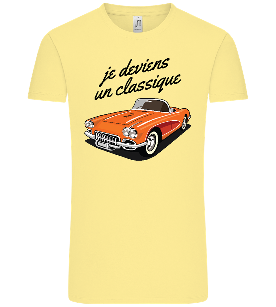Becoming A Classic Design - Comfort Unisex T-Shirt_AMARELO CLARO_front
