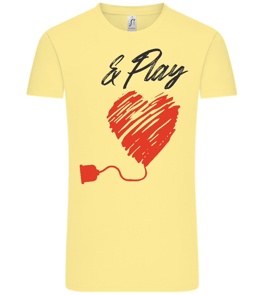 And Play Design - Comfort Unisex T-Shirt_AMARELO CLARO_front