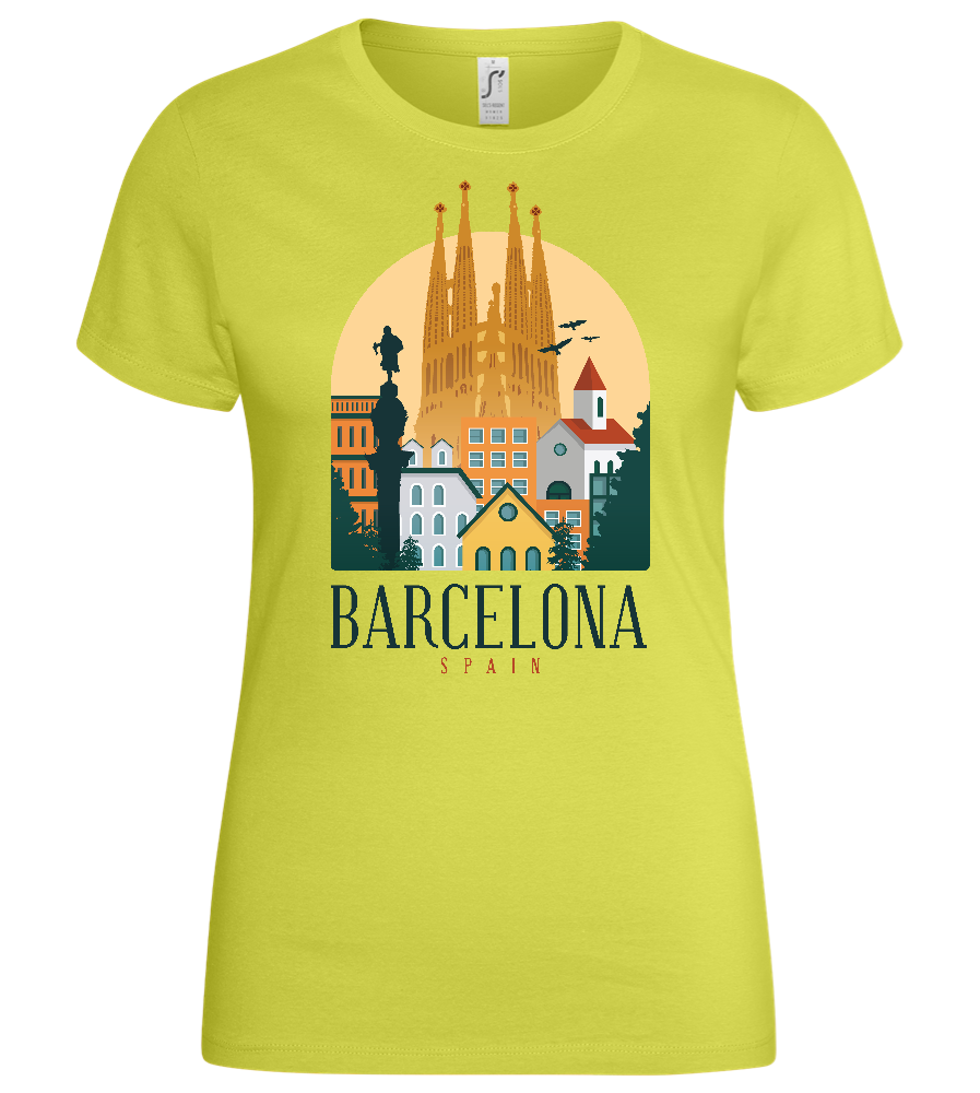 Sagrada Familia in Barcelona Design - Basic women's t-shirt_GREEN APPLE_front
