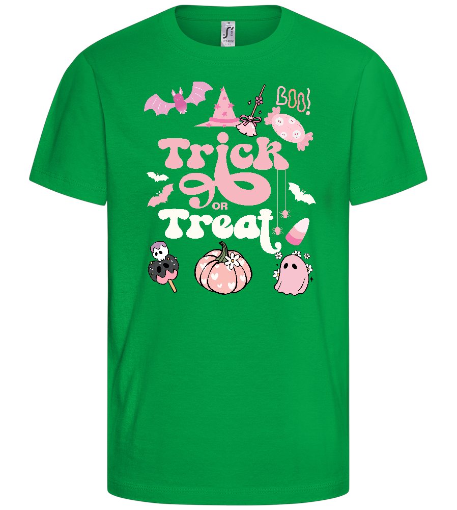 Pink Trick or Treat Design - Basic kids t-shirt_MEADOW GREEN_front