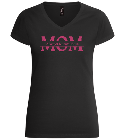 Mom Always Knows Best Design - Basic women's v-neck t-shirt_DEEP BLACK_front