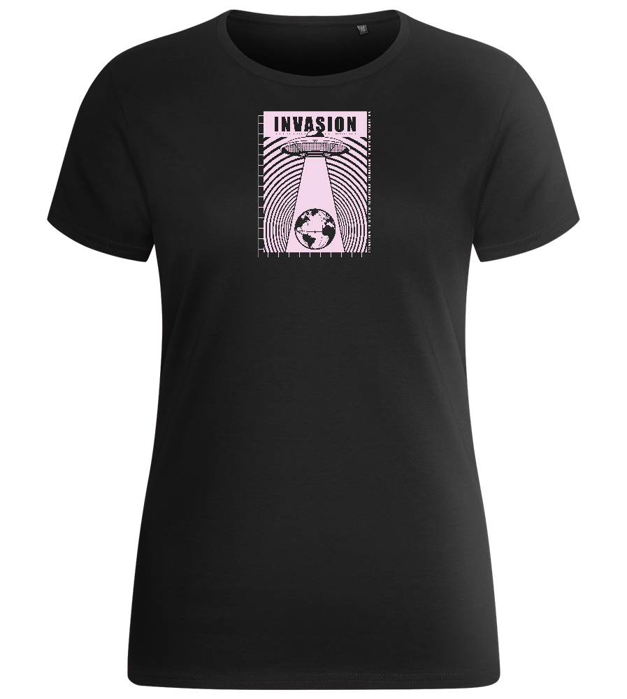 Invade Earth Design - Basic women's fitted t-shirt_DEEP BLACK_front