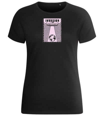 Invade Earth Design - Basic women's fitted t-shirt_DEEP BLACK_front