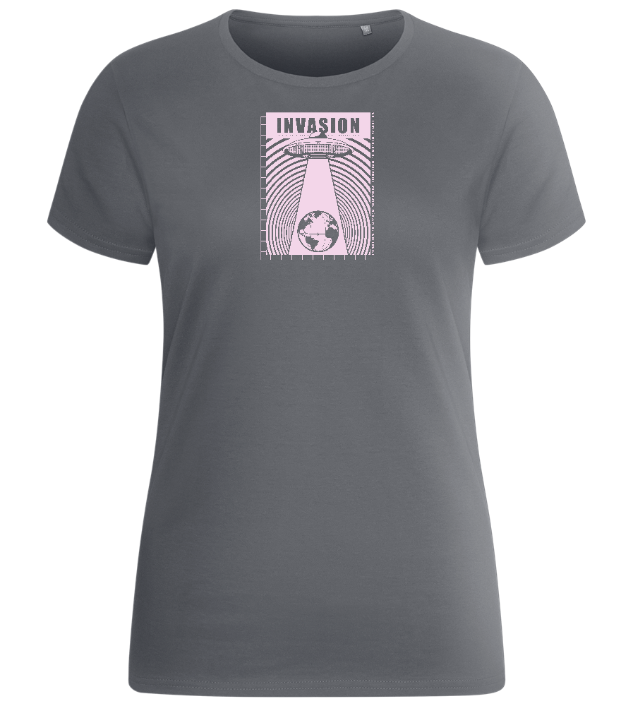 Invade Earth Design - Basic women's fitted t-shirt_MOUSE GREY_front