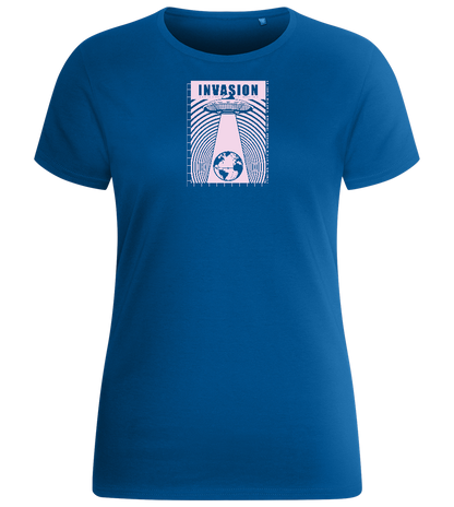 Invade Earth Design - Basic women's fitted t-shirt_ROYAL_front